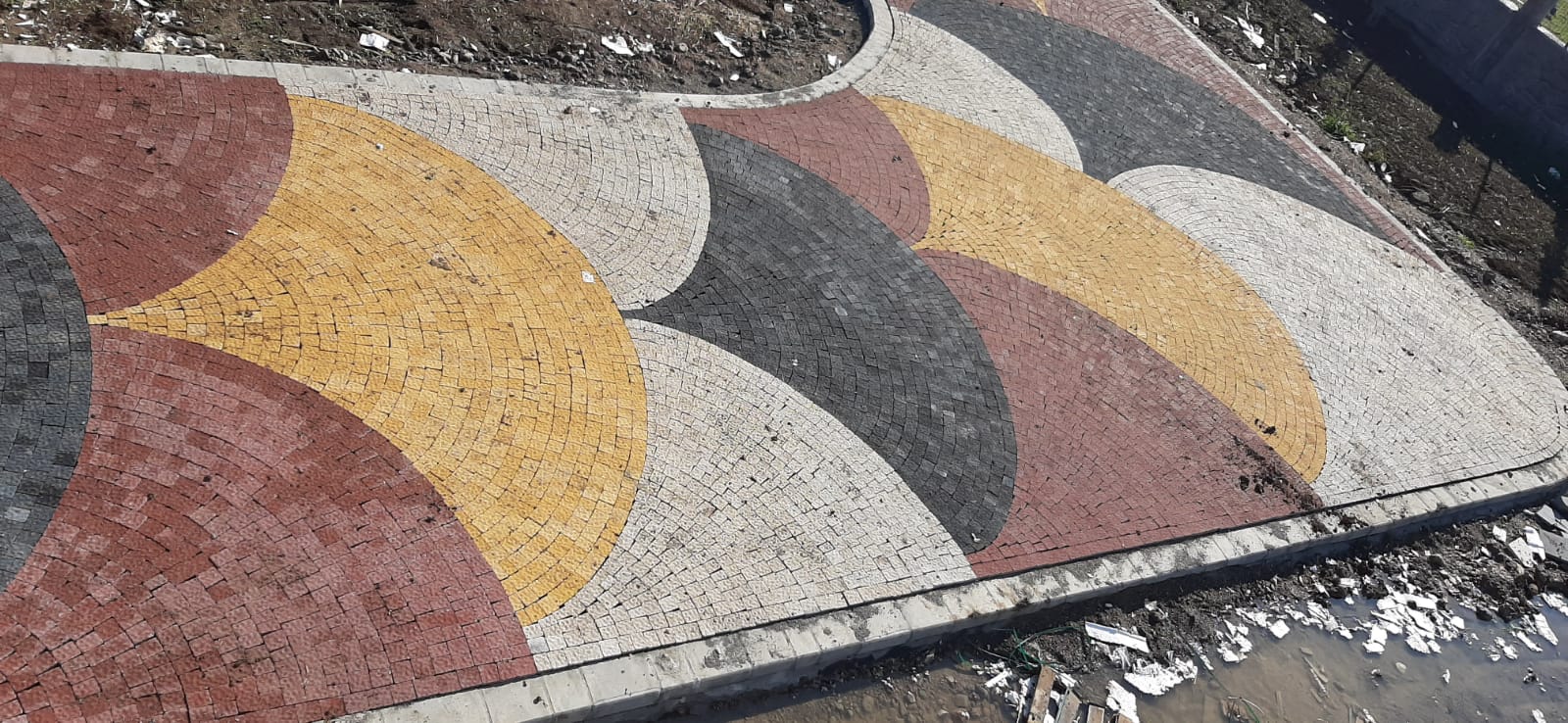 28b05b7e-a106-45e4-9f43-abf7b618b096